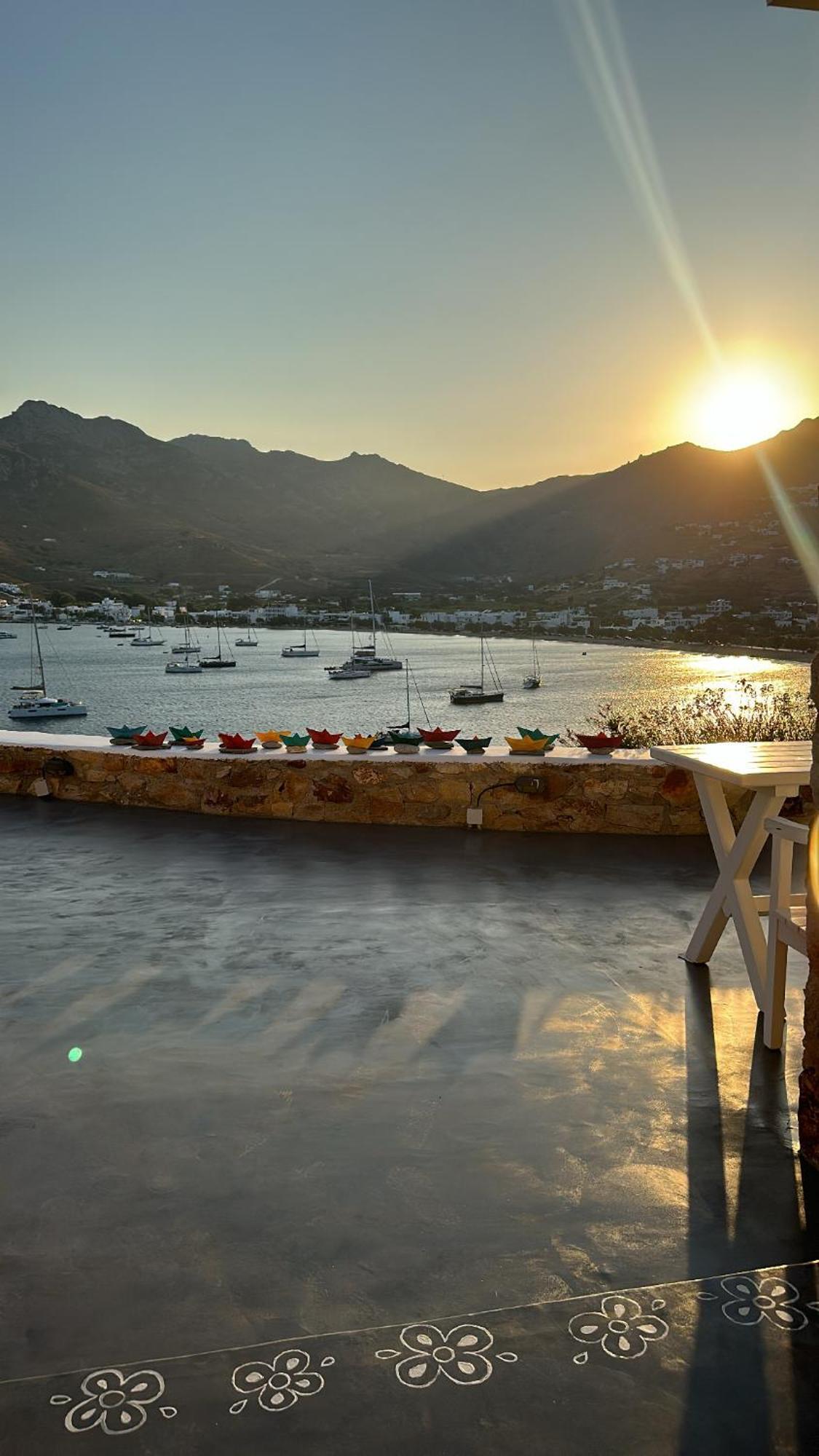 Amfitriti Serifos Livadi  Exterior foto
